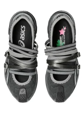 Asics x Kiko Kostadinov x Heaven by Marc Jacobs Gel-Lokros “Graphite Grey Gunmetal” Asics x Kiko Kostadinov x Heaven by Marc Jacobs Gel-Lokros “Graphite Grey Gunmetal”