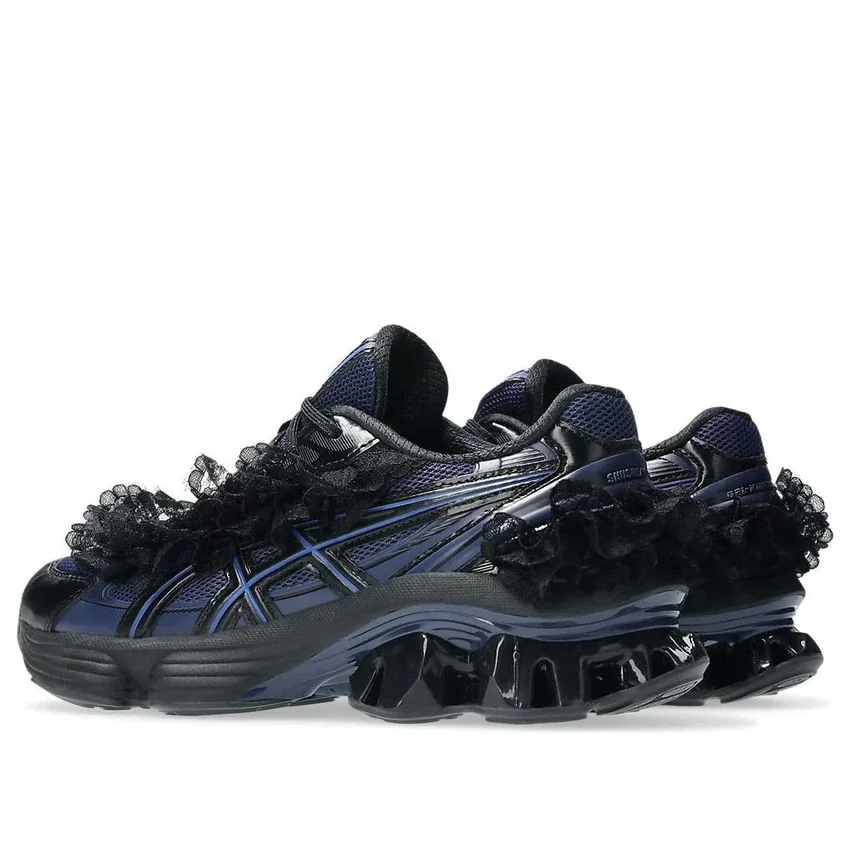 Asics x Shushu/Tong Gel-Kinetic Fluent “Navy” Asics x Shushu/Tong Gel-Kinetic Fluent “Navy”