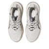 Gel-Nimbus 28 Go “Cream Cement Grey”