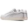 Japan S “Triple White”
