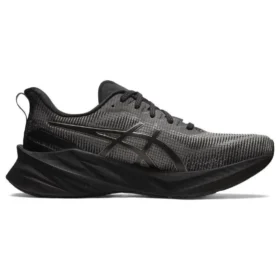 Novablast 3 LE “Black Graphite Grey”