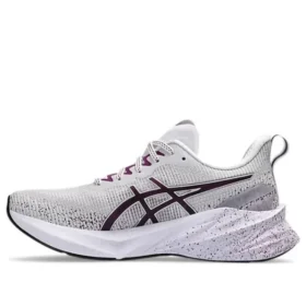Novablast 3 LE “Lilac Hint Deep Mauve”