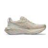 Novablast 4 D “Oatmeal Moonrock”