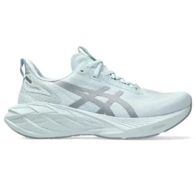 Novablast 4 LE “Cool Grey Blue”