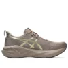 Novablast 5 “Luxe Taupe Grey”