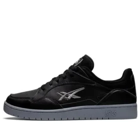 Skycourt “Black Carrier Grey”