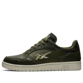 Skycourt “Winterized Olive Swamp Green”